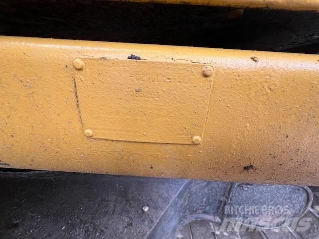 Komatsu PC 200 LC-6L 履帶式 挖土機/掘鑿機/挖掘機