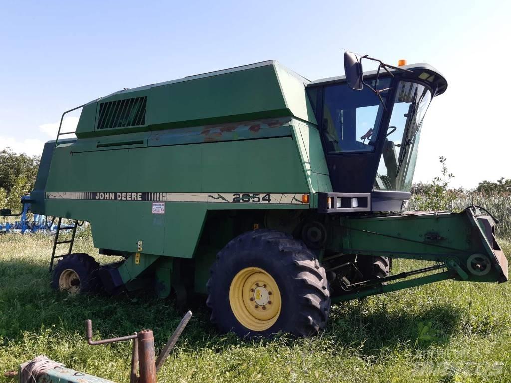 John Deere 2054 聯合收穫機