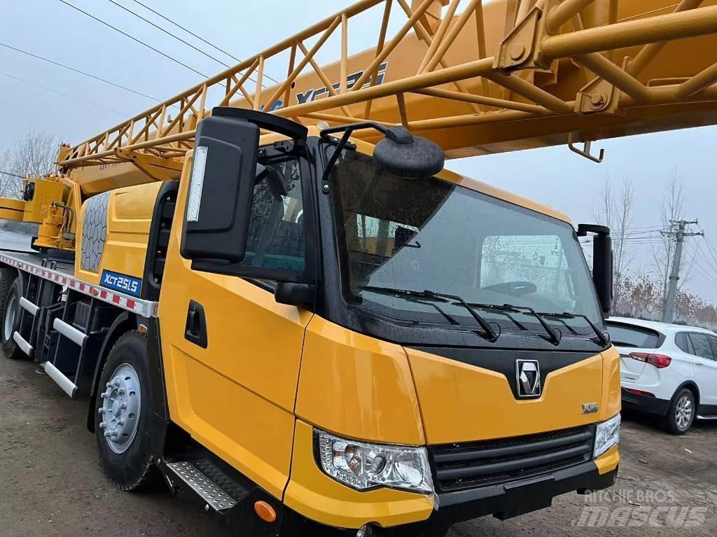 XCMG XCT 25 全路面起重機/吊車