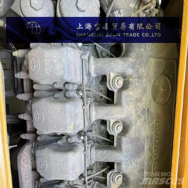Sany STC 1000 全路面起重機/吊車