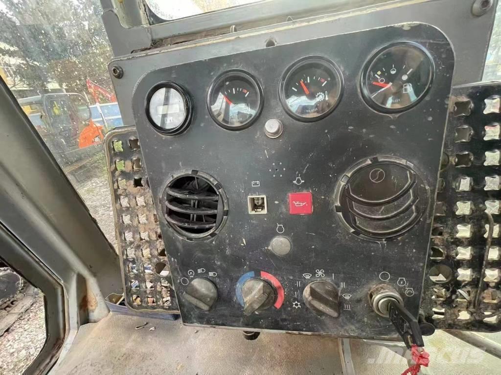 CAT D6G2 XL 履帶推土機