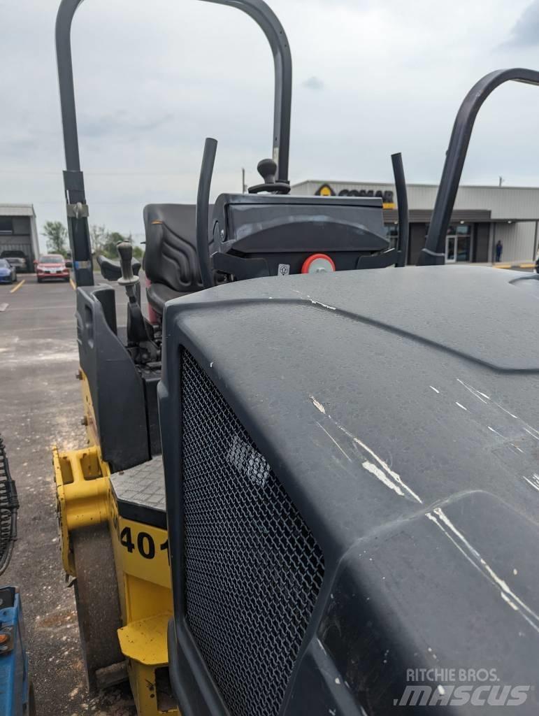 Bomag BW 120 AD-3 雙輪滾壓機