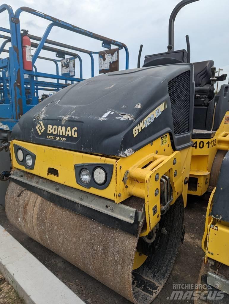 Bomag BW 120 AD-3 雙輪滾壓機