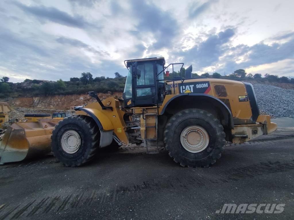 CAT 980M 輪胎式裝載機