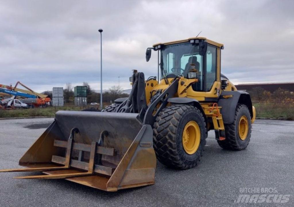 Volvo L 90 H 輪胎式裝載機