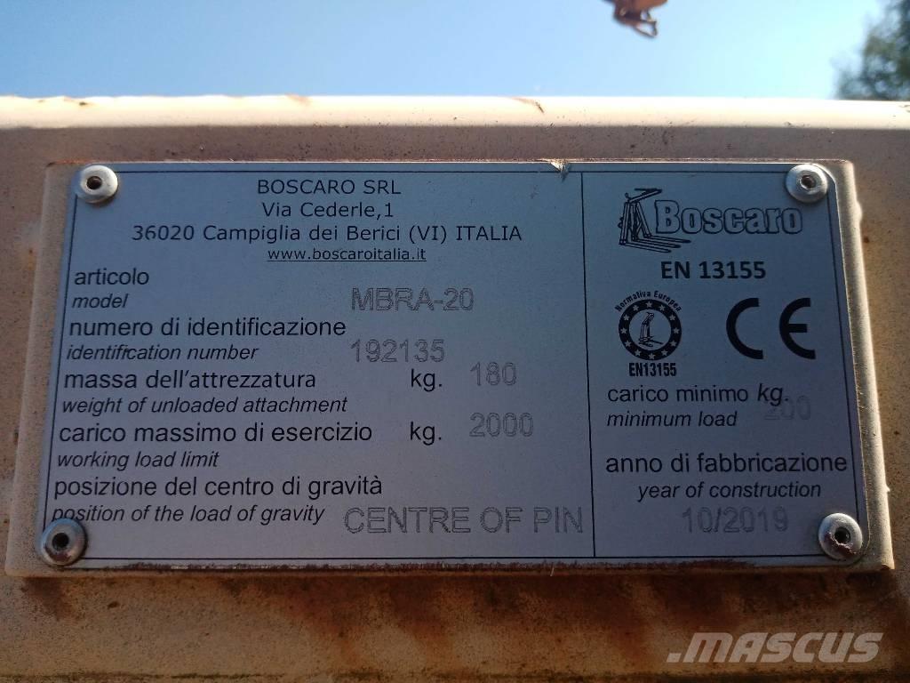 Boscaro MBRA-20 裝載起重機