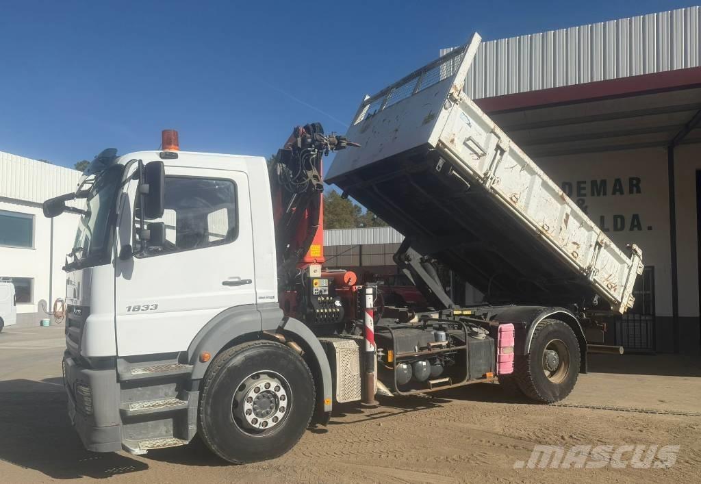 Mercedes-Benz 1833 傾卸式卡車