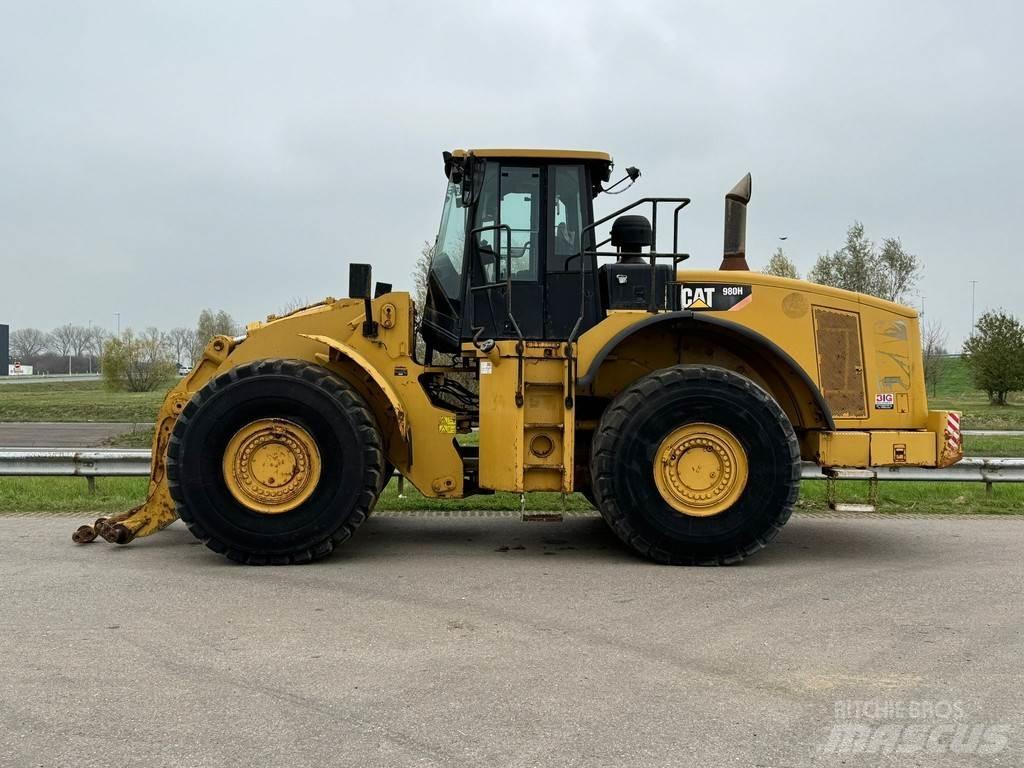CAT 980H 輪胎式裝載機
