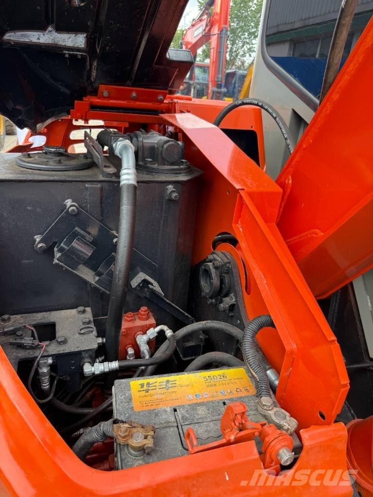 Hitachi ZX 55 小型挖土機/掘鑿機<7t(小型挖掘機)