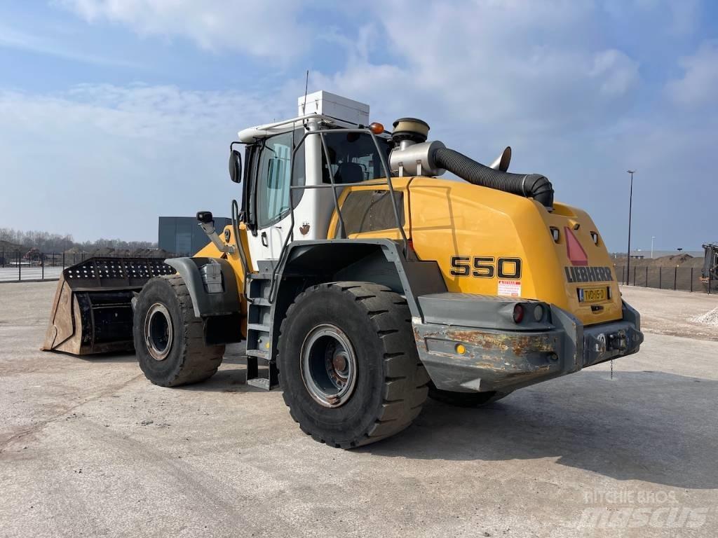 Liebherr 550 CDC + BSS 輪胎式裝載機