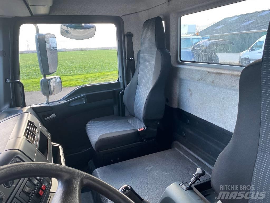 Ruthmann T 330 卡車裝載高空作業車