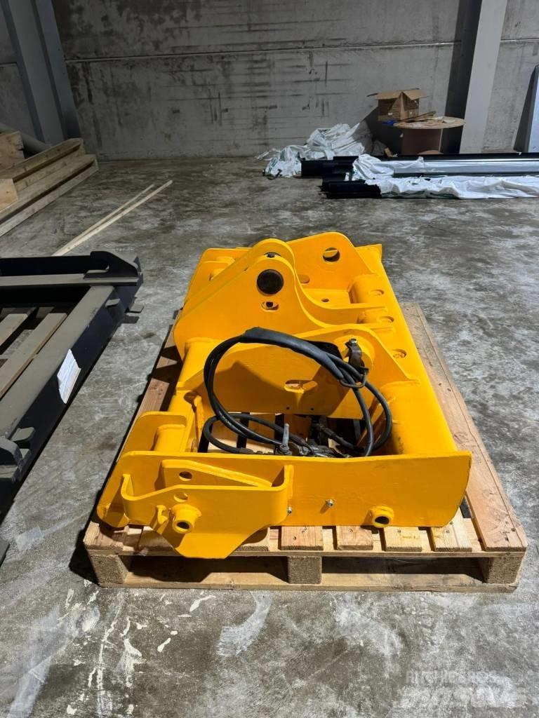 JCB Q FIT HEADSTOCK 其他裝載挖掘裝置和配件