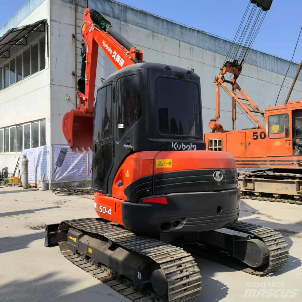 Kubota U 50 小型挖土機/掘鑿機<7t(小型挖掘機)