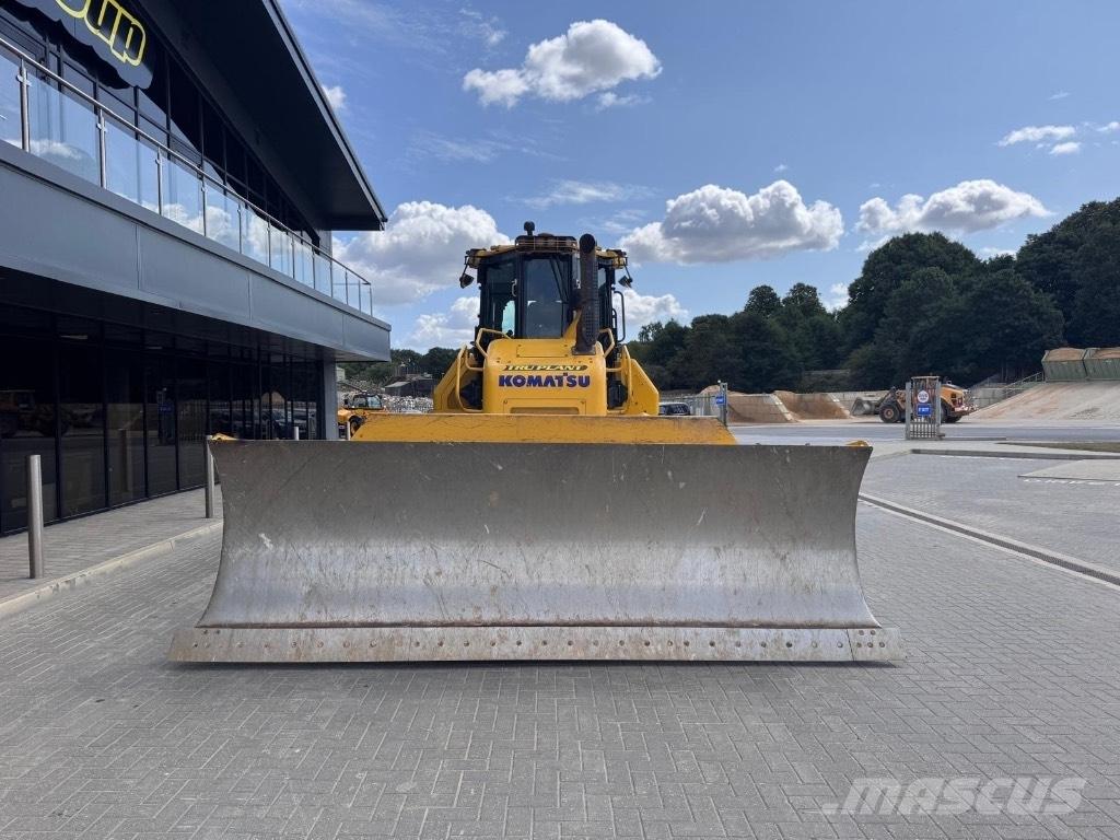 Komatsu D 71P Xi 履帶推土機