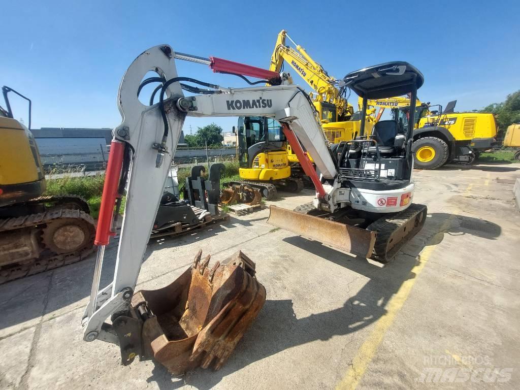 Komatsu PC27R-2 小型挖土機/掘鑿機<7t(小型挖掘機)