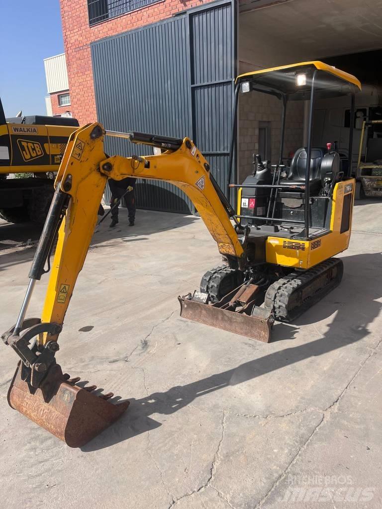 JCB 16 C 小型挖土機/掘鑿機<7t(小型挖掘機)