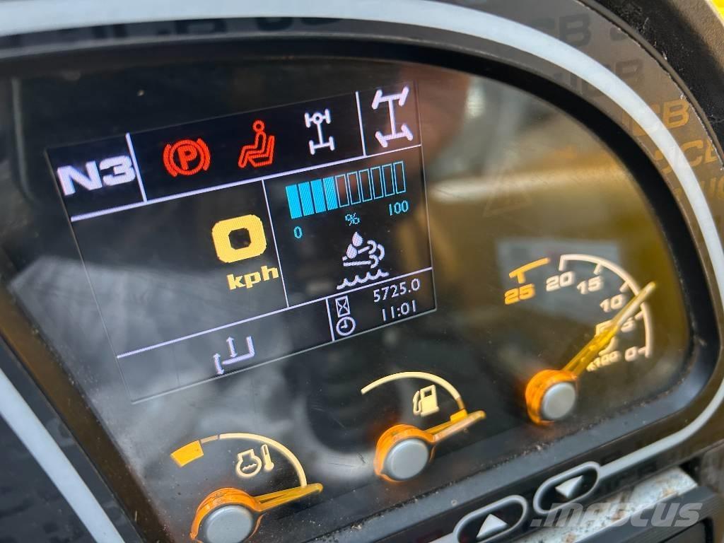 JCB 526-56 Agri Plus 農業用伸縮臂裝載機