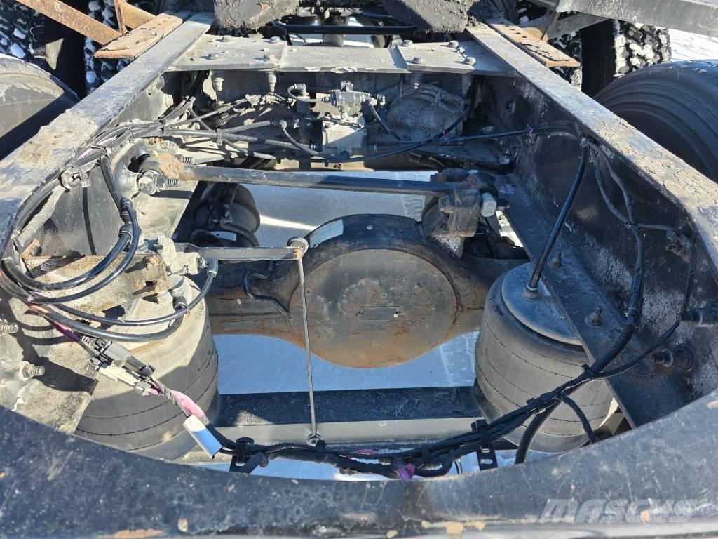 Peterbilt 579 曳引機組件