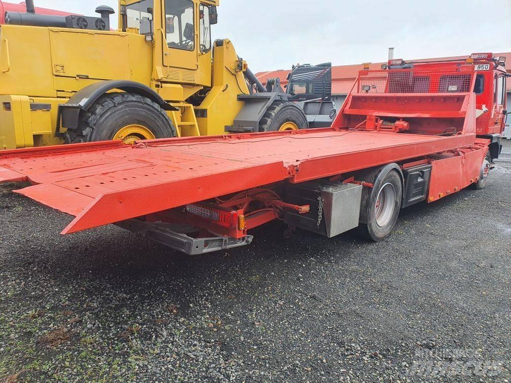 Volvo FL614 救援車