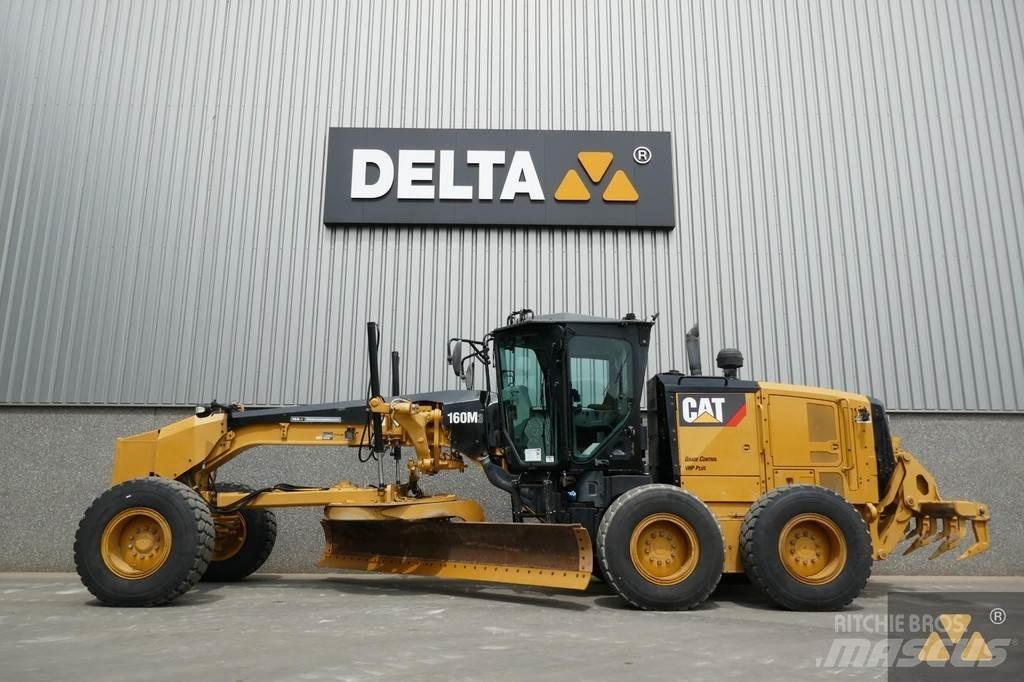 CAT 160M3 平土機