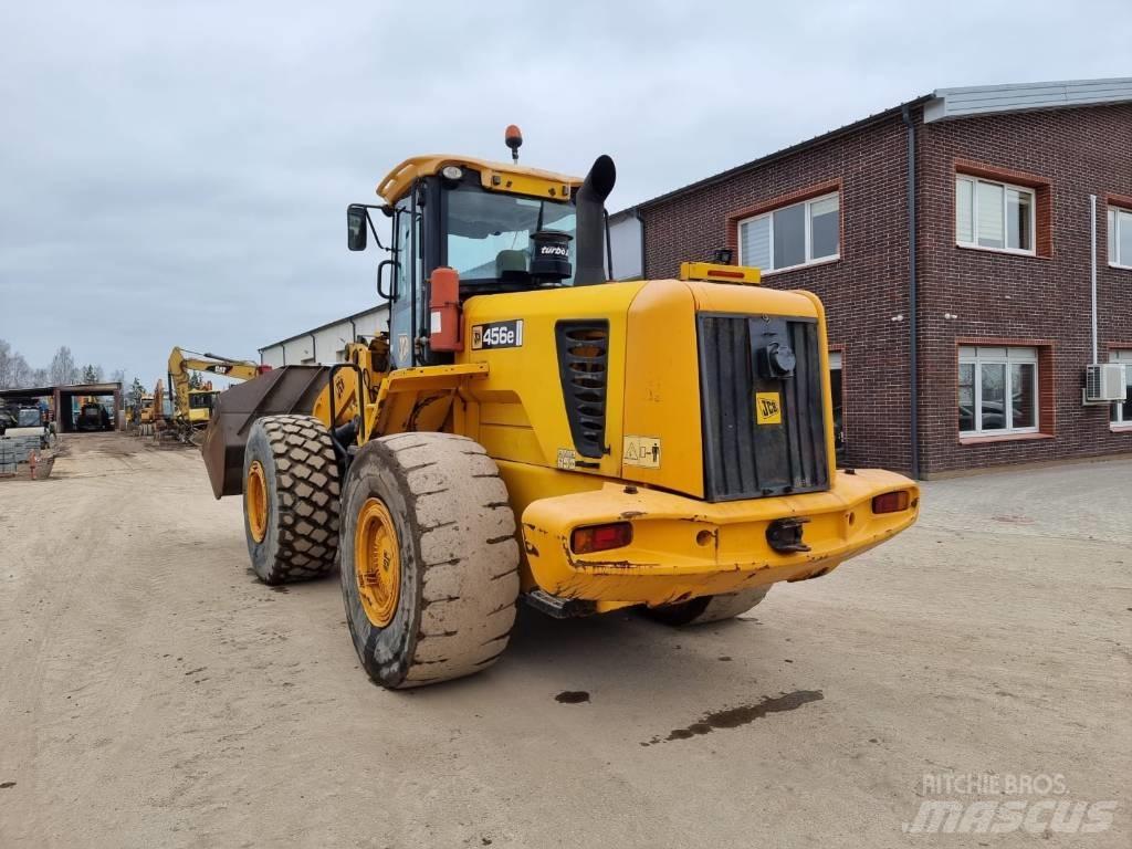 JCB 456 E 輪胎式裝載機