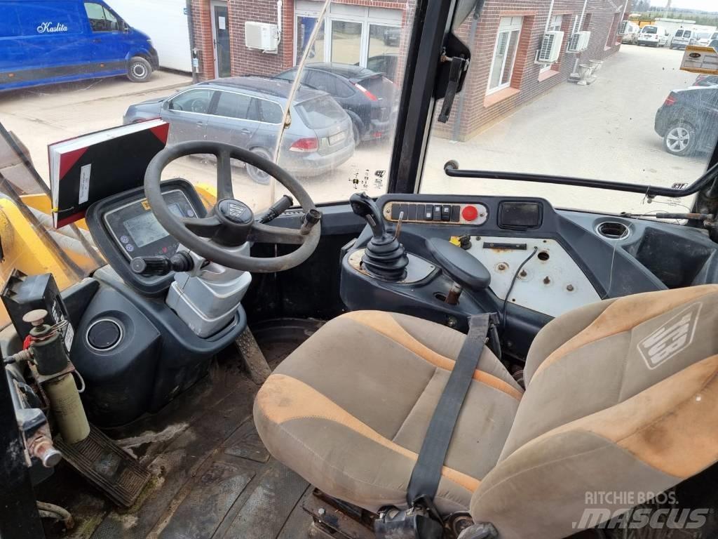 JCB 456 E 輪胎式裝載機