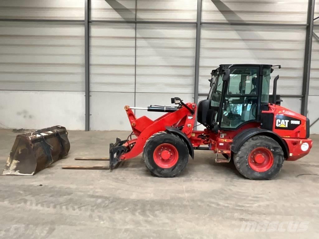 CAT 908 M 輪胎式裝載機
