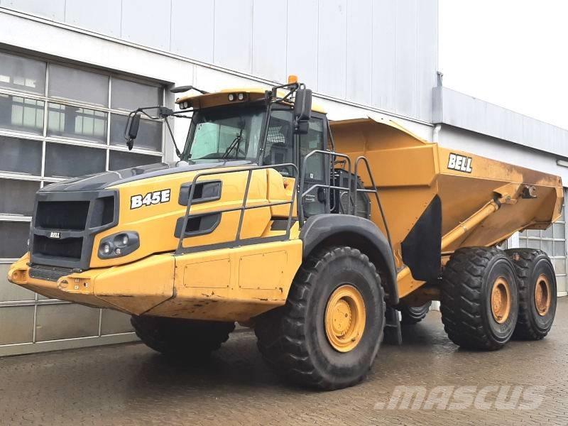 Bell B 45 E 鉸接式起吊車