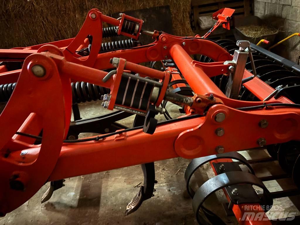 Kuhn Cultimer L 350 耙車