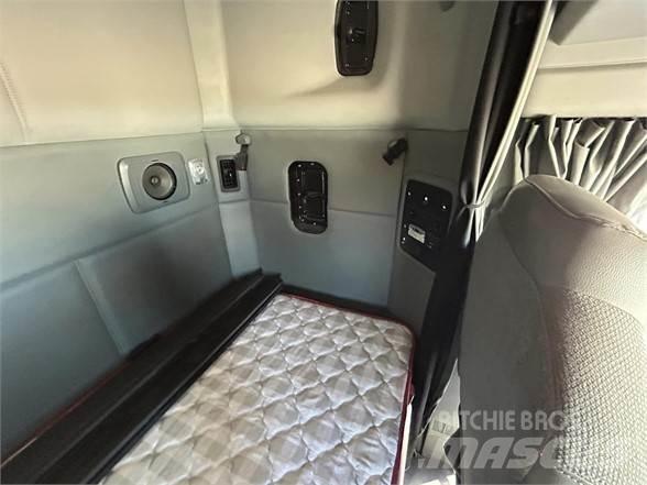 Kenworth T680 曳引機組件