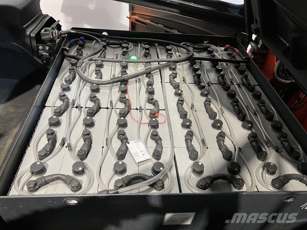 Linde E50HL-01 電動堆高機