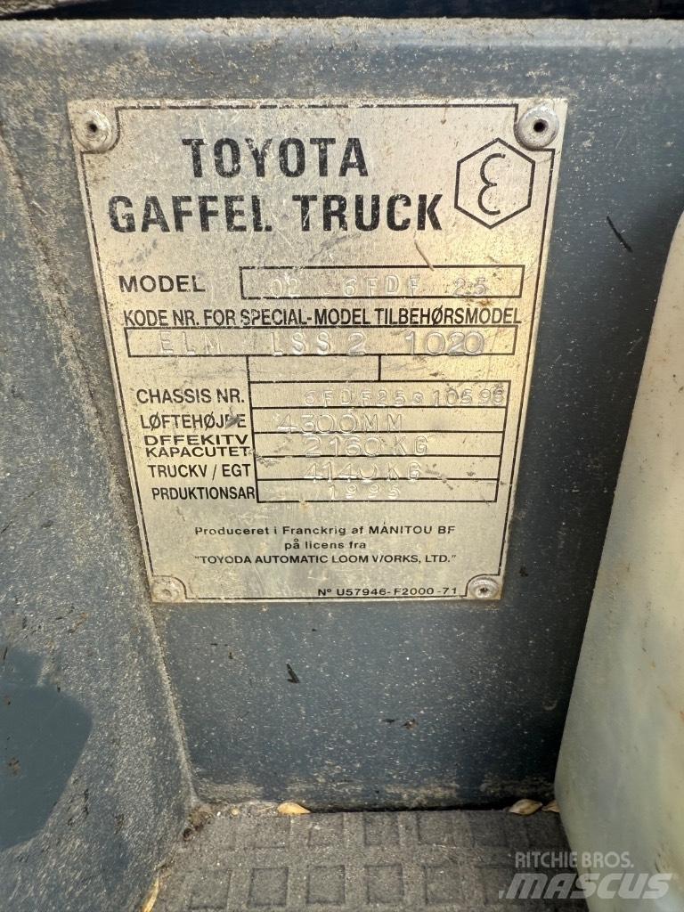 Toyota FD 25 柴油卡車