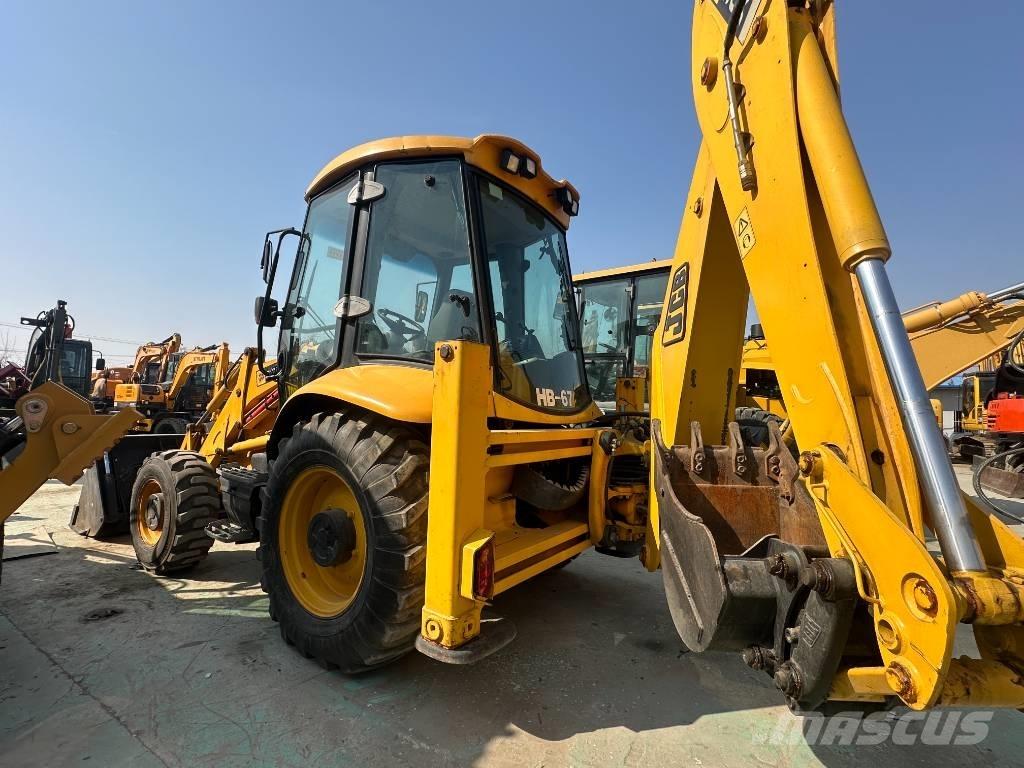 JCB 3 XC 反鏟裝載機