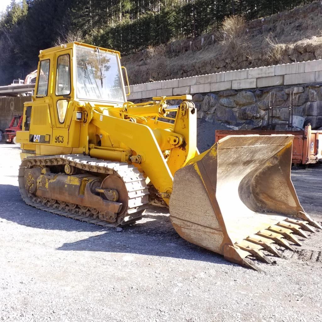 CAT 963 推土機
