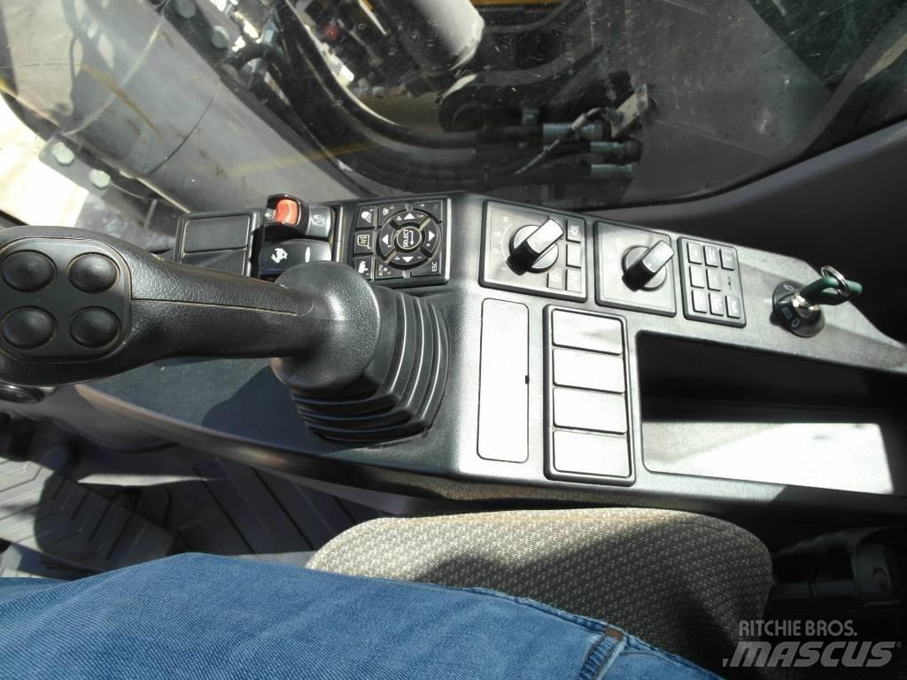 Volvo EC 220 EL 履帶式 挖土機/掘鑿機/挖掘機
