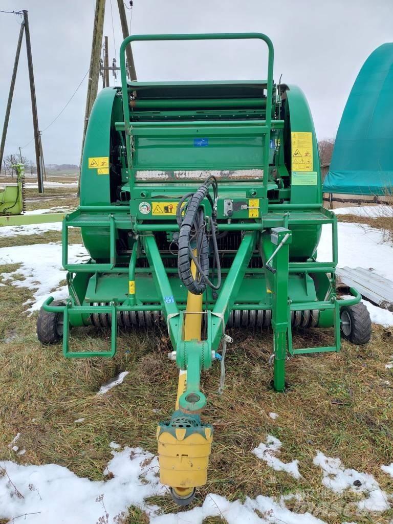 McHale F 5500 圓型牧草打包機
