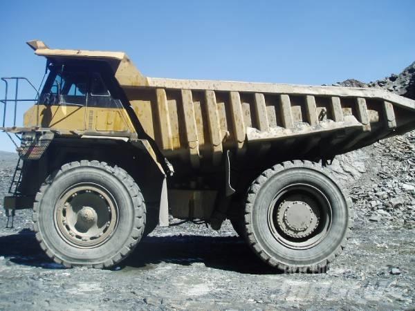 CAT 777 剛性傾卸卡車