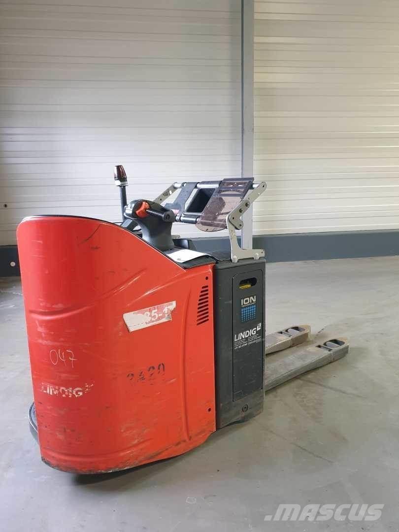 Linde T20SP ION 自走式堆積機