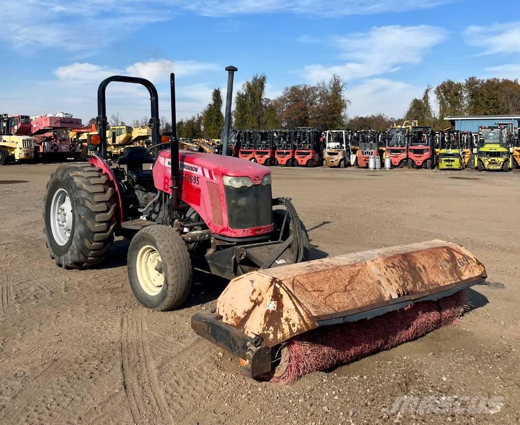 Massey Ferguson 2615 曳引機