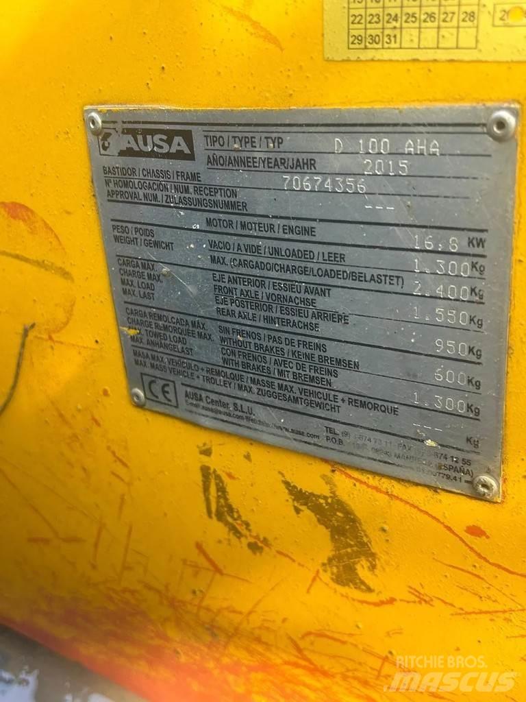 Ausa D100 側卸礦車