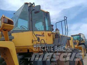 Komatsu WA 470-3 輪胎式裝載機