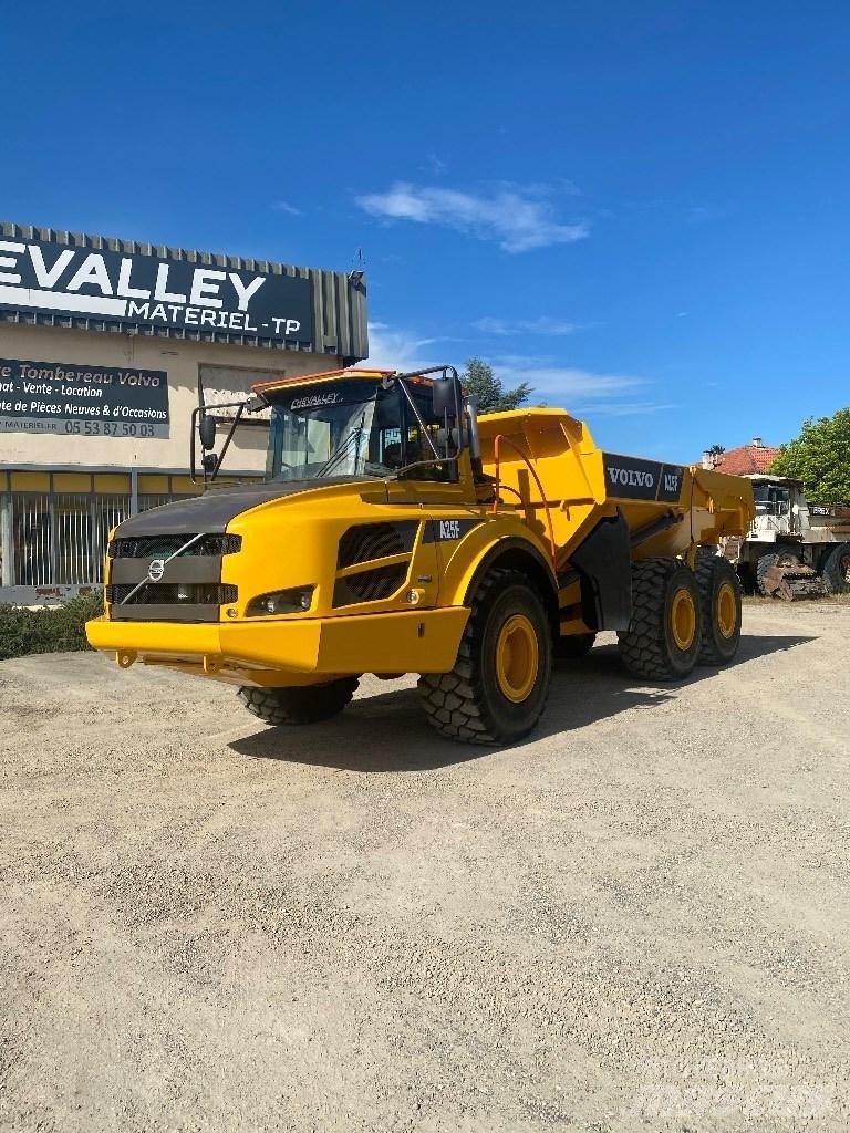 Volvo A 25 F 鉸接式起吊車