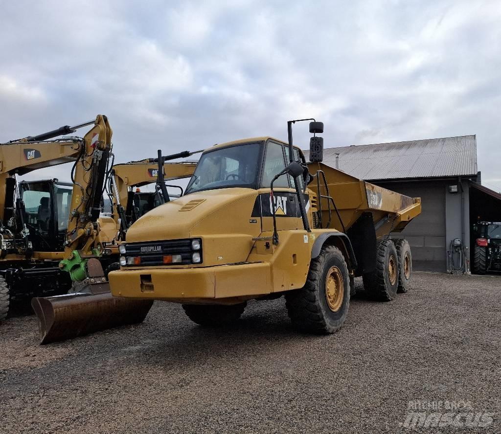 CAT 730 鉸接式起吊車