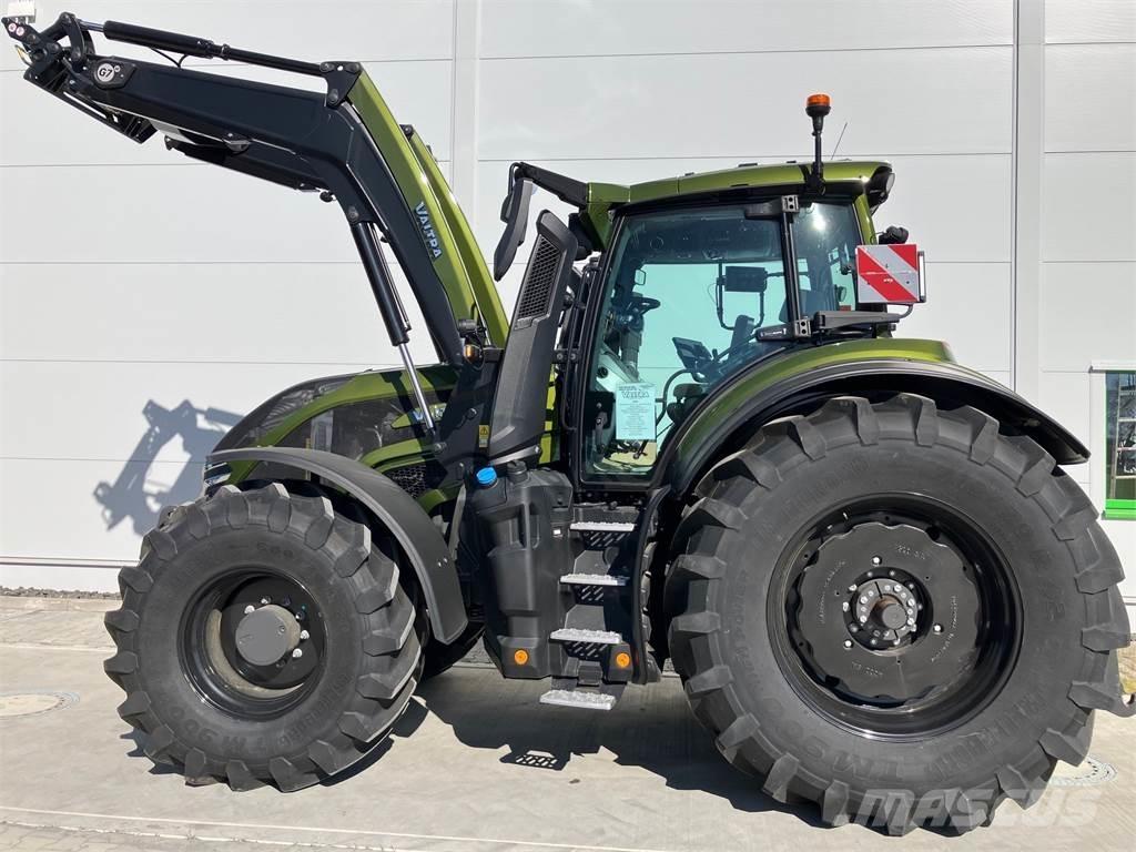 Valtra Q 285 曳引機