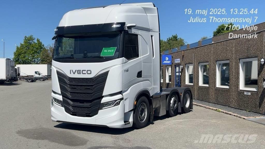 Iveco S-Way 曳引機組件