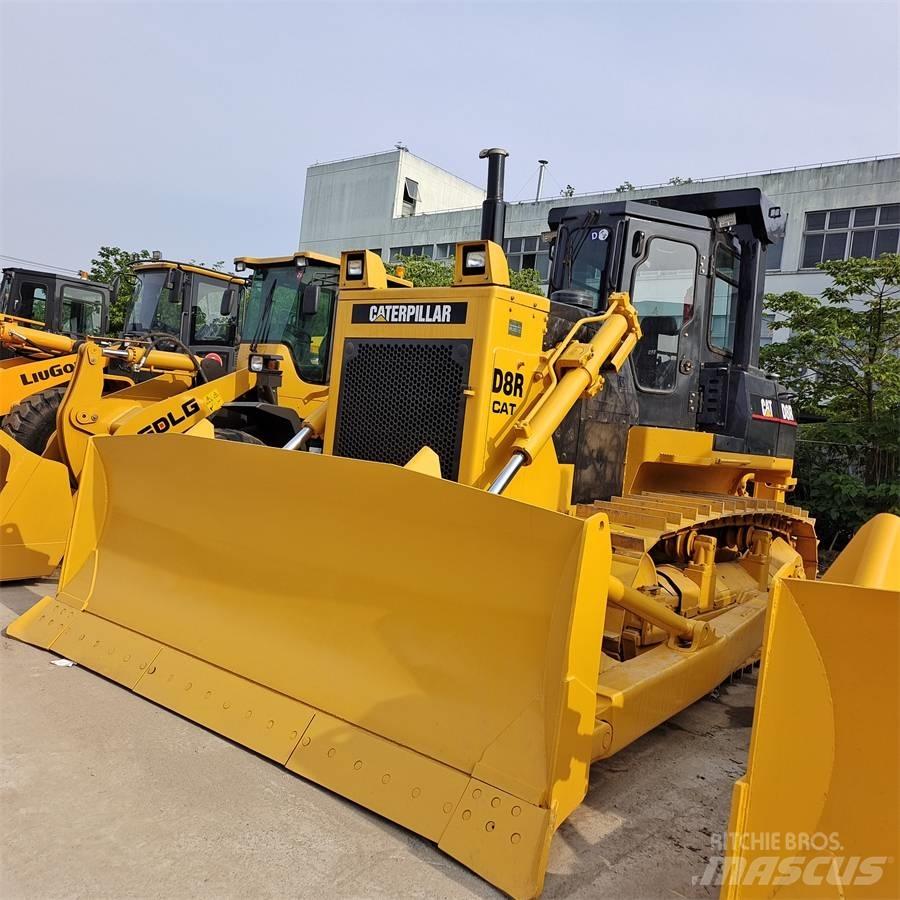 CAT D 8 R 履帶推土機