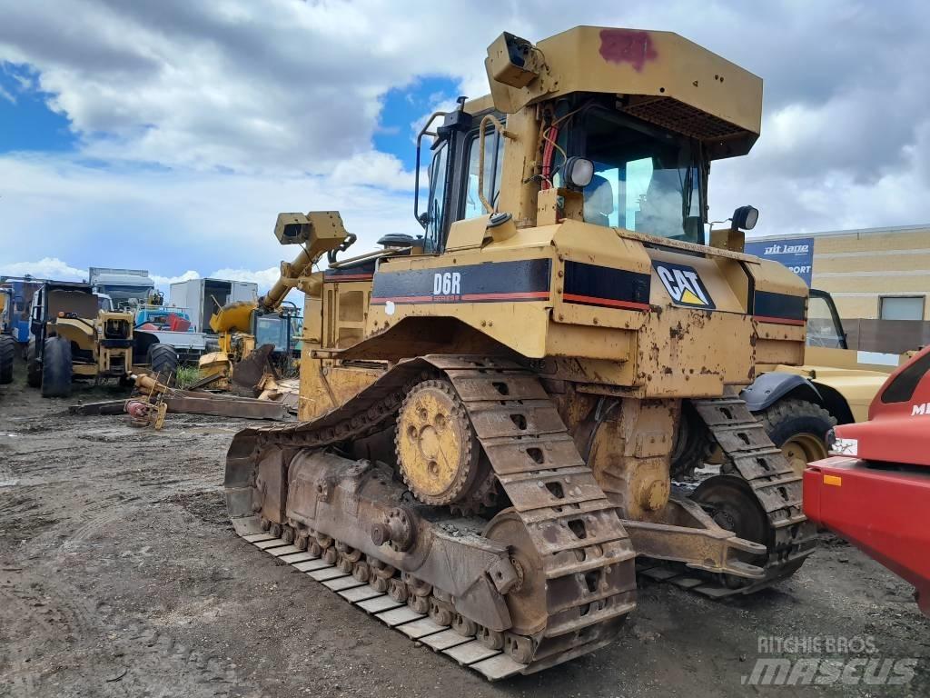 CAT D 6 R III 履帶推土機