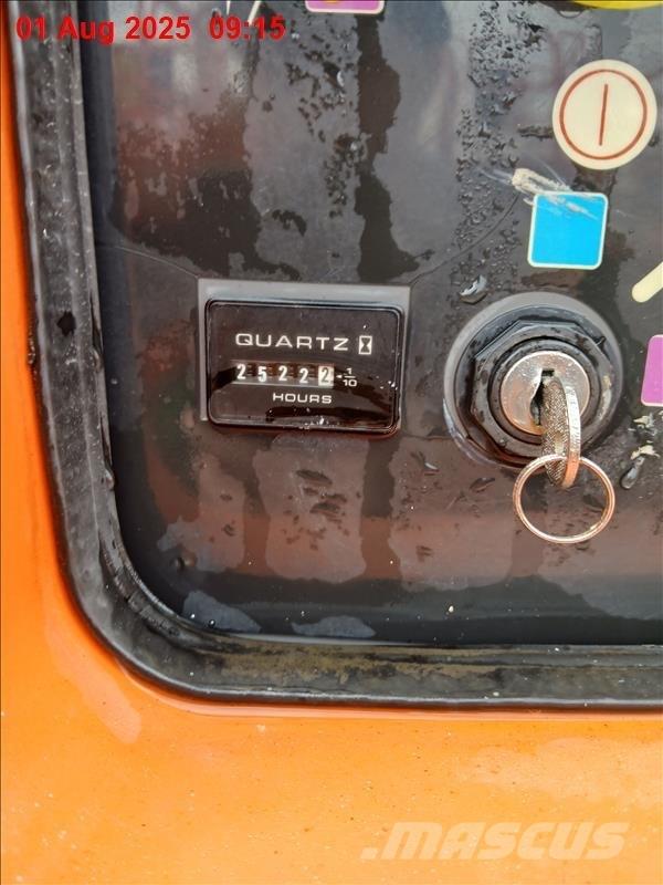 JLG 600 AJ 曲臂高空作業車