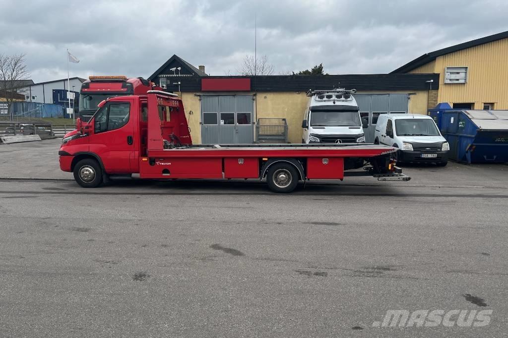 Iveco Daily 72 C18 救援車