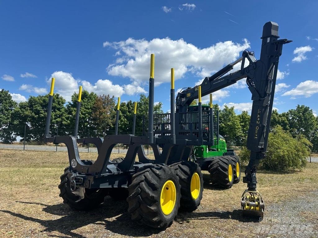 John Deere 1210G 集運機